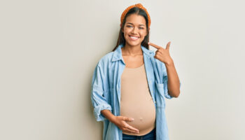 Dental Cleanings and Pregnancy: What Expecting Mothers Should Know
